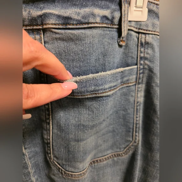 Kut from the Kloth Light Blue Cropped Jeans Size 22W New Without Tags - Picture 3 of 9